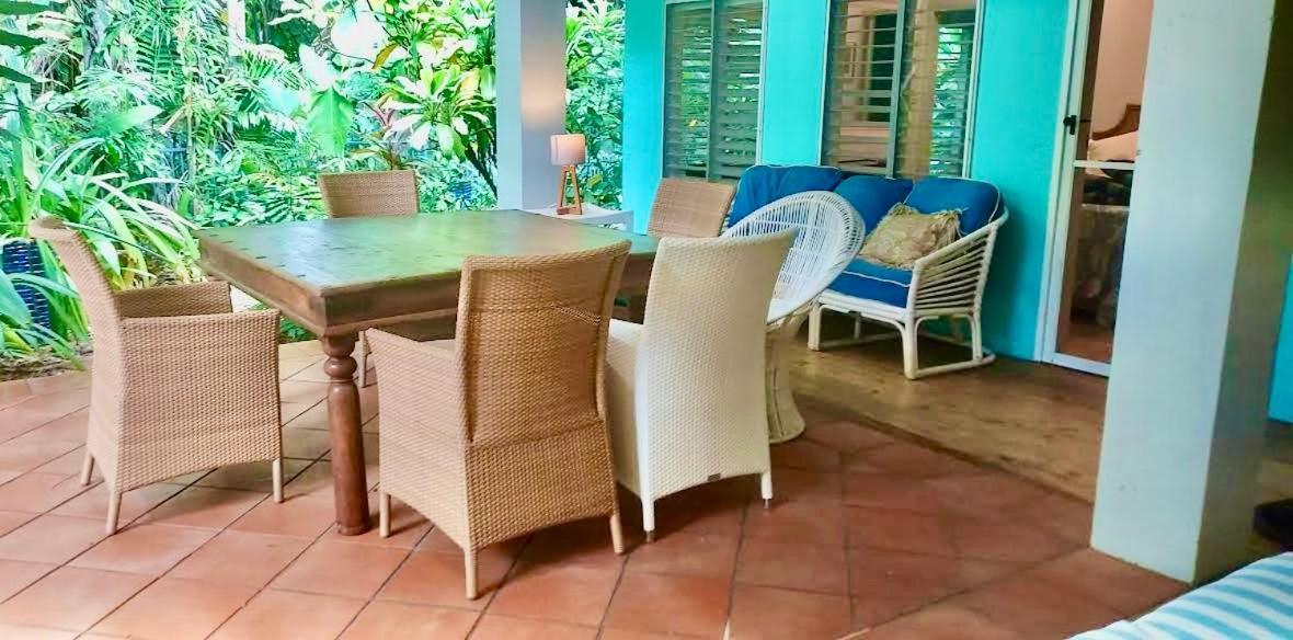 Beauty Tiny Walk To Sea Villa พอร์ตดักกลาส ภายนอก รูปภาพ